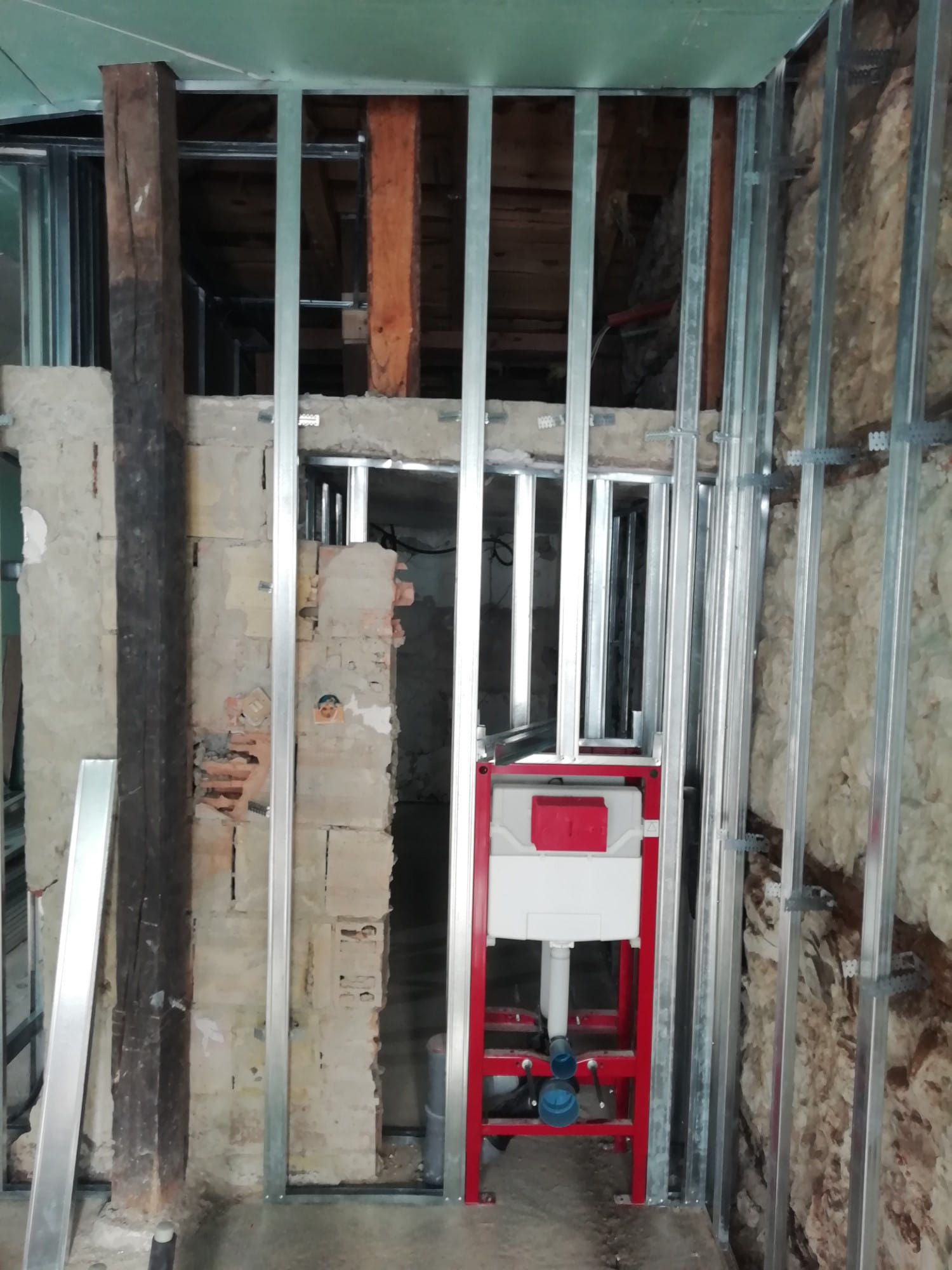 Монтаж на гипсокартон 3